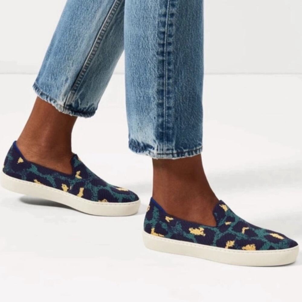 Rothy's Slip On Blue Spot Leopard Cheetah Print Sneakers Navy size 5